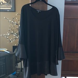 Black top/shift dress